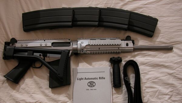 Винтовка FN FAL. Архивное фото Винтовка FN FAL. Архивное фото
