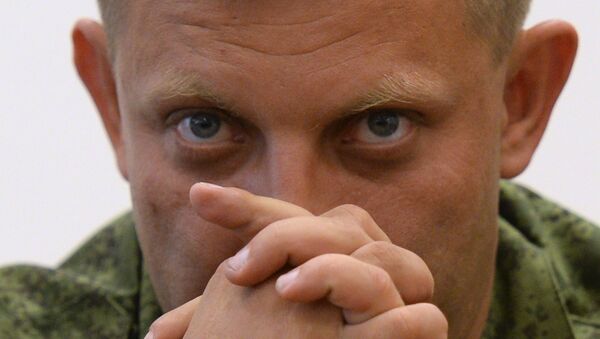 Новый премьер-министр Донецкой народной республики Александр Захарченко на пресс-конференции в Донецкой областной государственной администрации Новый премьер-министр Донецкой народной республики Александр Захарченко на пресс-конференции в Донецкой областной государственной администрации