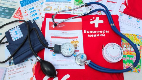 Волонтеры-медики проводят диагностику здоровья среди жителей сел. Архивное фото Волонтеры-медики проводят диагностику здоровья среди жителей сел. Архивное фото
