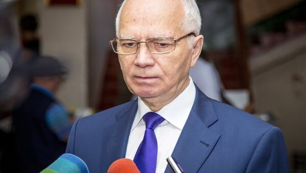 Чрезвычайный и полномочный посол Российской Федерации в Молдавии Фарит Мухаметшин. Архивное фото Чрезвычайный и полномочный посол Российской Федерации в Молдавии Фарит Мухаметшин. Архивное фото