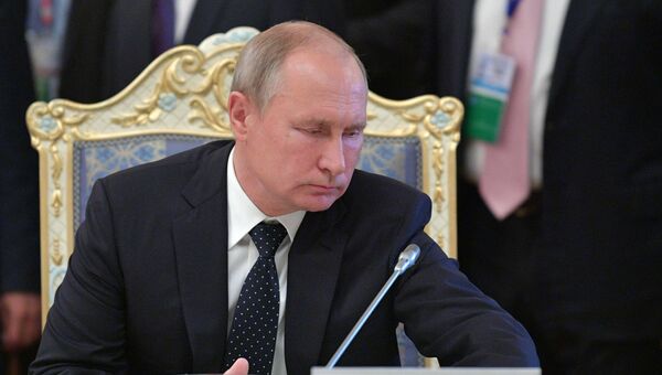 Президент РФ Владимир Путин. Архивное фото Президент РФ Владимир Путин. Архивное фото