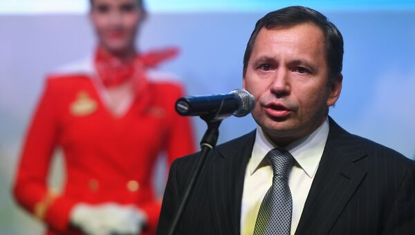 Председатель совета директоров Внуково Виталий Ванцев выступает на торжественном мероприятии в аэропорту Внуково Председатель совета директоров Внуково Виталий Ванцев выступает на торжественном мероприятии в аэропорту Внуково