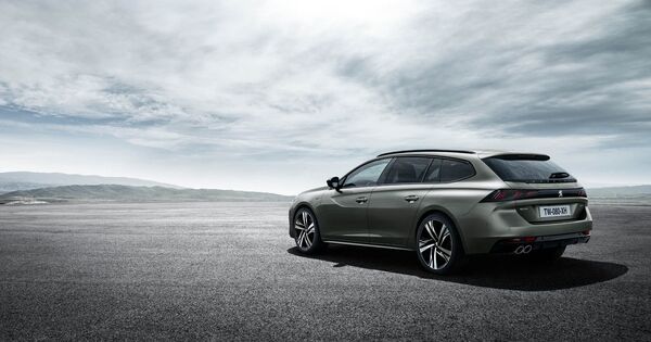 Автомобиль Peugeot 508 SW Автомобиль Peugeot 508 SW