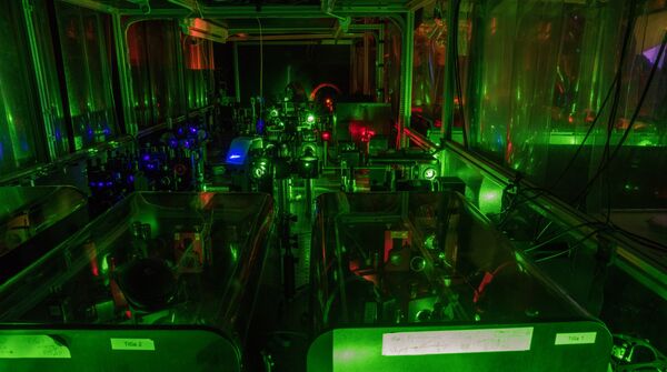 Установка RILIS, на которой ученые ЦЕРН измерили форму атомов ртути