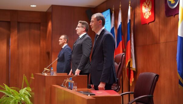 Губернатор Чукотки Роман Копин во время вступления в должность. 8 октября 2018 Губернатор Чукотки Роман Копин во время вступления в должность. 8 октября 2018