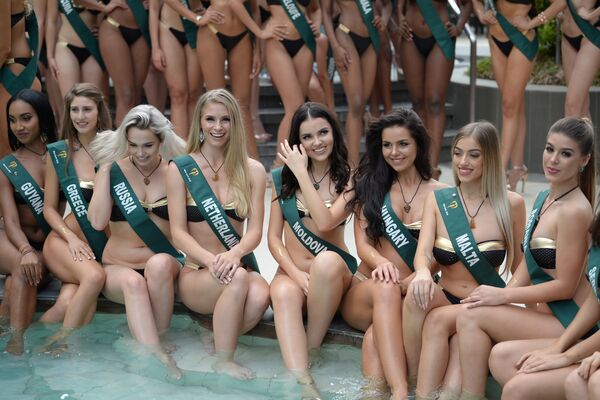Фотосессия кандидаток на звание Мисс Земля в Маниле Фотосессия кандидаток на звание Мисс Земля в Маниле