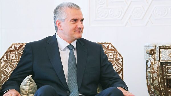Глава Республики Крым Сергей Аксенов во время встречи с президентом Сирийской арабской республики Башаром Асадом в Дамаске. Архивное фото Глава Республики Крым Сергей Аксенов во время встречи с президентом Сирийской арабской республики Башаром Асадом в Дамаске. Архивное фото