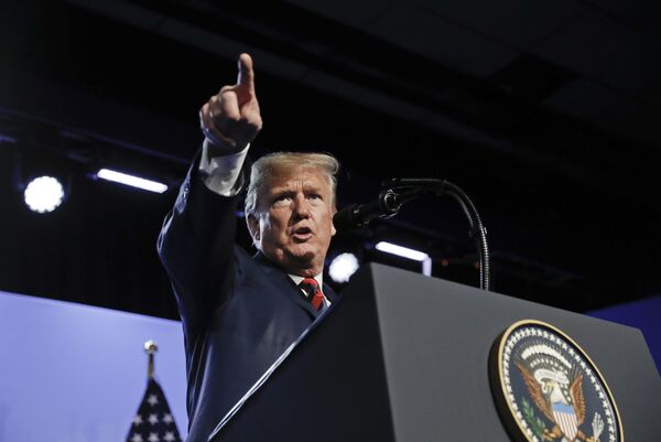Президент США Дональд Трамп на саммите NATO в Брюсселе. 12 июля 2018 Президент США Дональд Трамп на саммите NATO в Брюсселе. 12 июля 2018