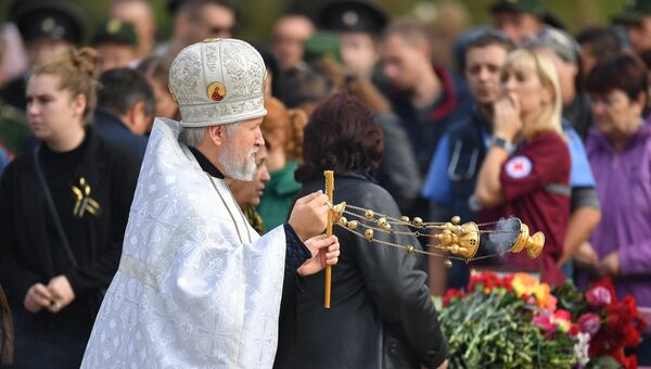 Церемония прощания с погибшими при нападении на Керченский политехнический колледж Церемония прощания с погибшими при нападении на Керченский политехнический колледж
