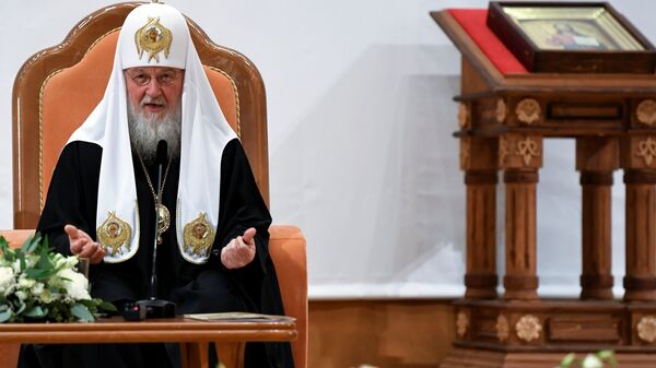 Патриарх Московский и Всея Руси Кирилл во время пресс-конференции в рамках фестиваля православных СМИ Вера и слово. 30 октября 2018 Патриарх Московский и Всея Руси Кирилл во время пресс-конференции в рамках фестиваля православных СМИ Вера и слово. 30 октября 2018