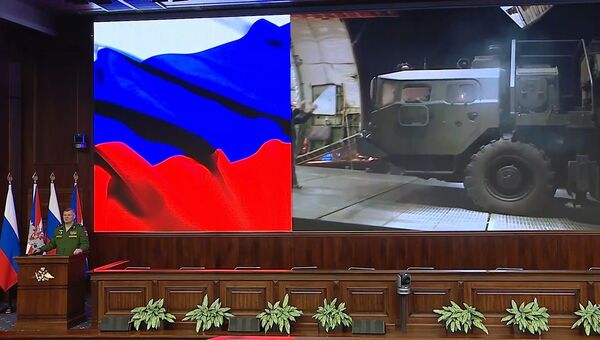Официальный представитель министерства обороны РФ генерал-майор Игорь Конашенков во время брифинга о процессе мирного урегулирования в Сирии. 31 октября 2018 Официальный представитель министерства обороны РФ генерал-майор Игорь Конашенков во время брифинга о процессе мирного урегулирования в Сирии. 31 октября 2018