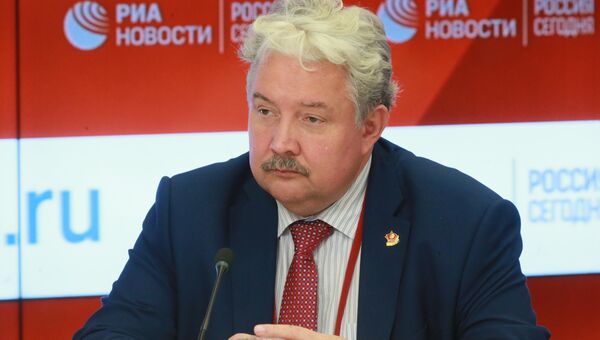Политик Сергей Бабурин на IX Международной конференции Зиновьевские чтения Политик Сергей Бабурин на IX Международной конференции Зиновьевские чтения
