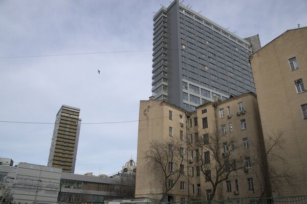 Обратная сторона Нового Арбата Обратная сторона Нового Арбата