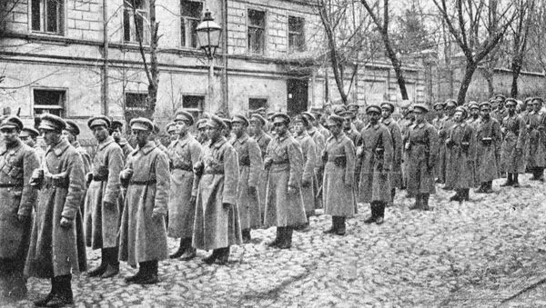 Сотня Сечевых стрельцов во время подавления восстания. Киев, январь 1918 года Сотня Сечевых стрельцов во время подавления восстания. Киев, январь 1918 года