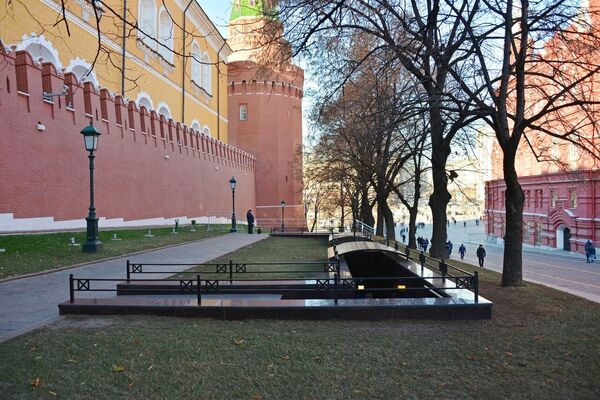 Туалет на Красной площади Туалет на Красной площади