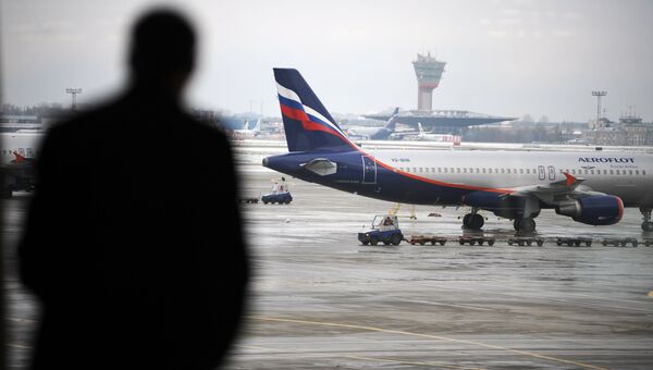 Вид на летное поле аэропорта Шереметьево. Архивное фото Вид на летное поле аэропорта Шереметьево. Архивное фото