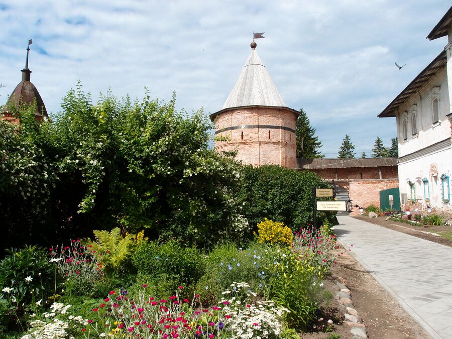 Архимандритский корпус Архимандритский корпус