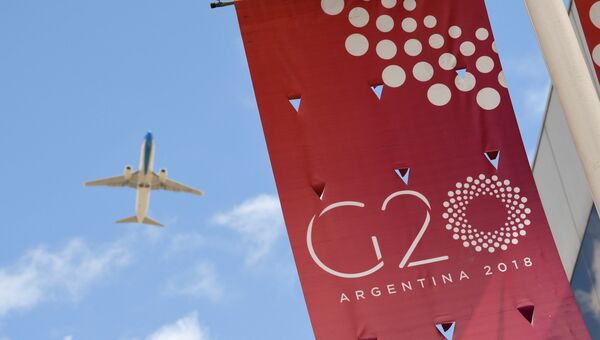 Символика саммита G20 в Буэнос-Айресе, Аргентина. Архивное фото Символика саммита G20 в Буэнос-Айресе, Аргентина. Архивное фото