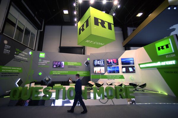 Стенд телеканала RT на Петербургском международном экономическом форуме Стенд телеканала RT на Петербургском международном экономическом форуме