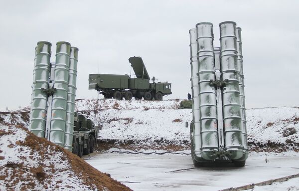 Дивизион С-400 Триумф заступил на боевое дежурство в Крыму Дивизион С-400 Триумф заступил на боевое дежурство в Крыму