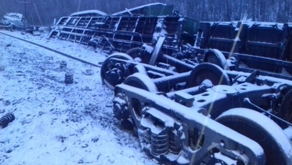 На месте схода вагонов в Называевском районе Омской области. 1 декабря 2018 На месте схода вагонов в Называевском районе Омской области. 1 декабря 2018