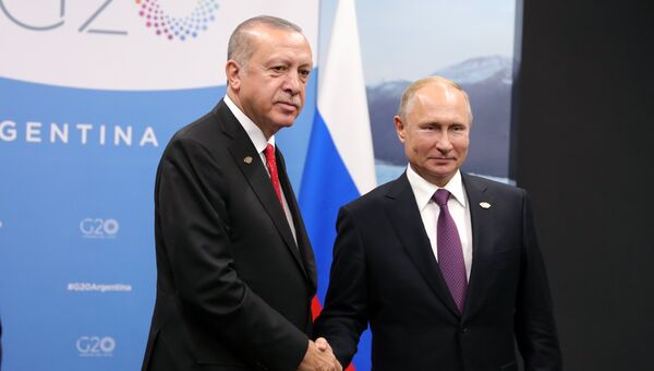 Президент РФ Владимир Путин и президент Турции Реджеп Тайип Эрдоган во время встречи на полях саммита Группы двадцати G20 в Буэнос-Айресе. 1 декабря 2018 Президент РФ Владимир Путин и президент Турции Реджеп Тайип Эрдоган во время встречи на полях саммита Группы двадцати G20 в Буэнос-Айресе. 1 декабря 2018