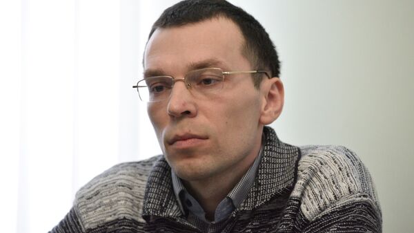 Украинский журналист Василий Муравицкий, обвиняемый в государственной измене Украинский журналист Василий Муравицкий, обвиняемый в государственной измене