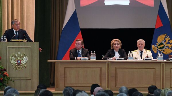 Бояться будут больше: Матвиенко предложила восстановить звание генерал-прокурора Бояться будут больше: Матвиенко предложила восстановить звание генерал-прокурора