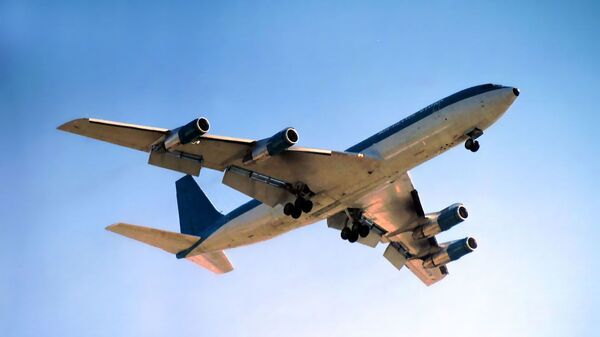 Самолет Boeing 707 Самолет Boeing 707
