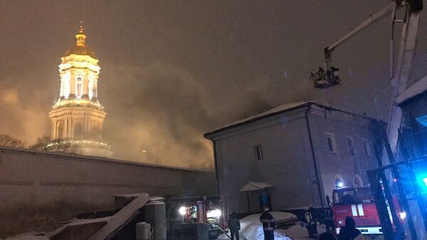 Ликвидация пожара на территории Киево-Печерской лавры Ликвидация пожара на территории Киево-Печерской лавры