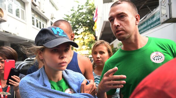 Анастасия Вашукевич и Александр Кириллов в Бангкоке, Таиланд Анастасия Вашукевич и Александр Кириллов в Бангкоке, Таиланд