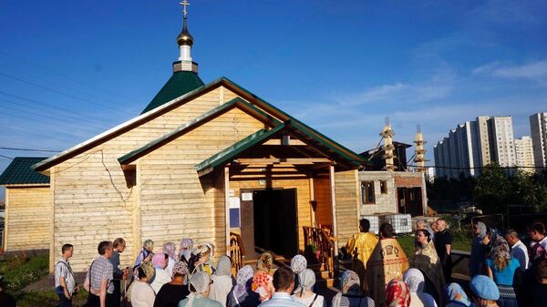 Престольный праздник деревянного храма равноапостольного великого князя Владимира в Митино Престольный праздник деревянного храма равноапостольного великого князя Владимира в Митино