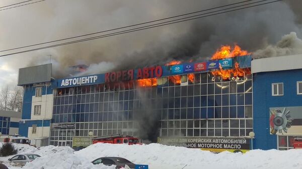 Возгорание в здании автоцентра в Уфе. 12 февраля 2019 Возгорание в здании автоцентра в Уфе. 12 февраля 2019