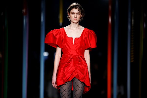 Показ коллекции Preen by Thornton Bregazzi на Неделе моды в Лондоне Показ коллекции Preen by Thornton Bregazzi на Неделе моды в Лондоне