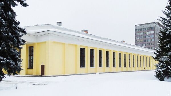Легкоатлетический манеж МГУ имени Ломоносова в Москве Легкоатлетический манеж МГУ имени Ломоносова в Москве