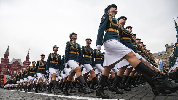Военнослужащие парадных расчетов на генеральной репетиции военного парада на Красной площади, посвященного 73-й годовщине Победы в Великой Отечественной войне Военнослужащие парадных расчетов на генеральной репетиции военного парада на Красной площади, посвященного 73-й годовщине Победы в Великой Отечественной войне