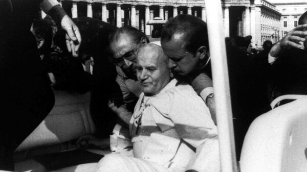 Покушение на жизнь Иоанна Павла II. 13 мая 1981 Покушение на жизнь Иоанна Павла II. 13 мая 1981