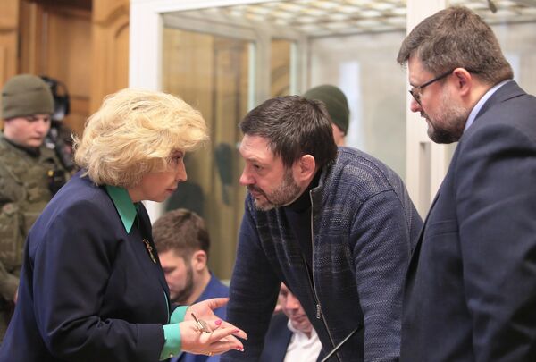 Уполномоченный по правам человека в РФ Татьяна Москалькова, руководитель портала РИА Новости Украина Кирилл Вышинский и адвокат Андрей Доманский в Верховном суде Украины. 20 марта 2019 Уполномоченный по правам человека в РФ Татьяна Москалькова, руководитель портала РИА Новости Украина Кирилл Вышинский и адвокат Андрей Доманский в Верховном суде Украины. 20 марта 2019