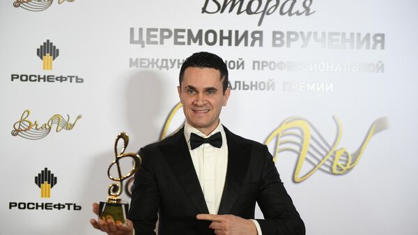 Продюсер, композитор Денис Ковальский во время вручения музыкальной премии BraVo в Москве Продюсер, композитор Денис Ковальский во время вручения музыкальной премии BraVo в Москве