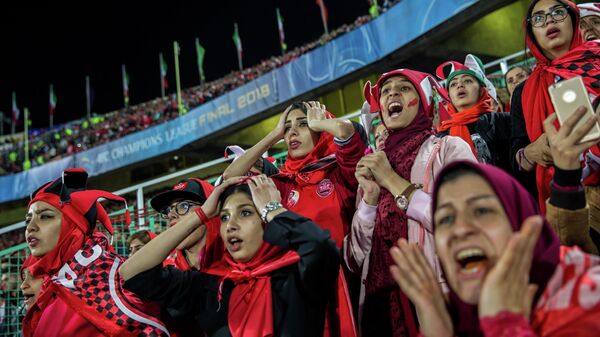 Crying for Freedom фотографа Forough Alaei, занявшего первое место в категории SPORTS - STORIES в фотоконкурсе World Press Photo 2019 Crying for Freedom фотографа Forough Alaei, занявшего первое место в категории SPORTS - STORIES в фотоконкурсе World Press Photo 2019