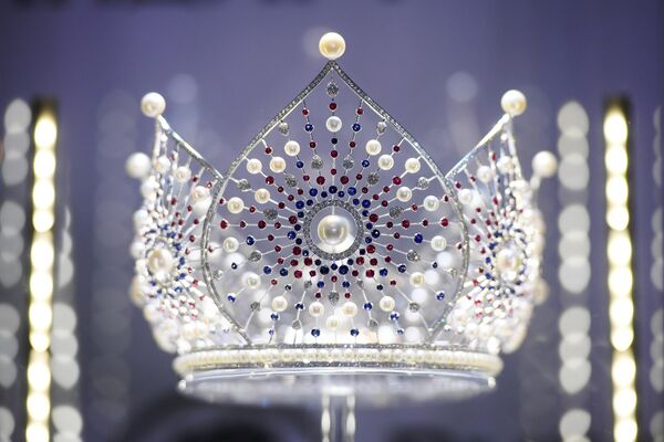 Корона Мисс Россия перед началом финала конкурса Мисс Россия 2019 Корона Мисс Россия перед началом финала конкурса Мисс Россия 2019