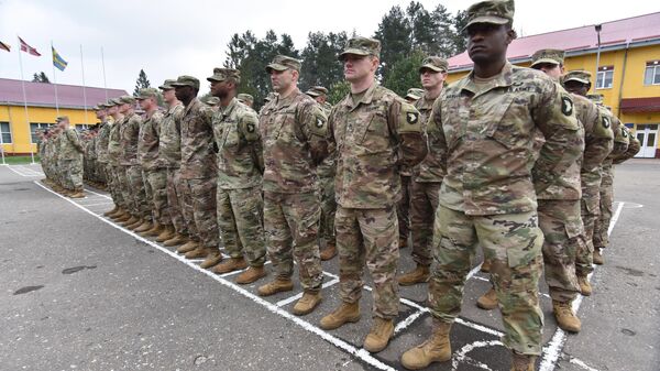 Американские военнослужащие во время ротации подразделений по подготовке военнослужащих Украины Американские военнослужащие во время ротации подразделений по подготовке военнослужащих Украины