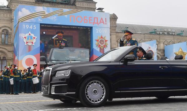 Министр обороны РФ Сергей Шойгу на военном параде на Красной площади, посвященном 74-й годовщине Победы в Великой Отечественной войне