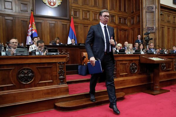 Президент Сербии Александр Вучич в парламенте в Белграде. 27 мая 2019 Президент Сербии Александр Вучич в парламенте в Белграде. 27 мая 2019