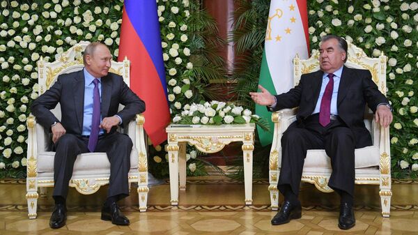 Путин прибыл в Душанбе для участия в саммите СВМДА