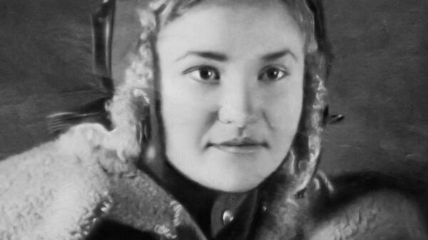 штурман Галина Брок, фотография из личного архива войны Галины Брок-Бельцовой штурман Галина Брок, фотография из личного архива войны Галины Брок-Бельцовой