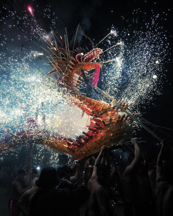 Работа фотографа Lianyu Lu. Конкурс мобильной фотографии iPhone Photography Awards 2019 Работа фотографа Lianyu Lu. Конкурс мобильной фотографии iPhone Photography Awards 2019