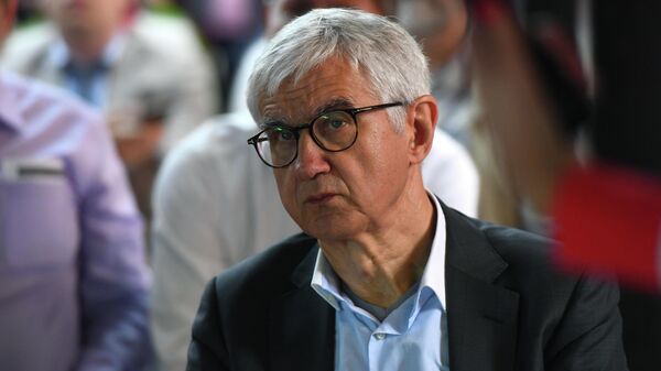 Сергей Семенцов – руководитель направления Зеленая экономика Института Внешэкономбанка Сергей Семенцов – руководитель направления Зеленая экономика Института Внешэкономбанка