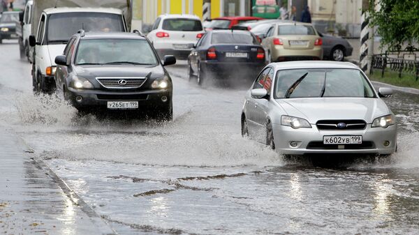 Как город борется с подтоплениями во время дождей?