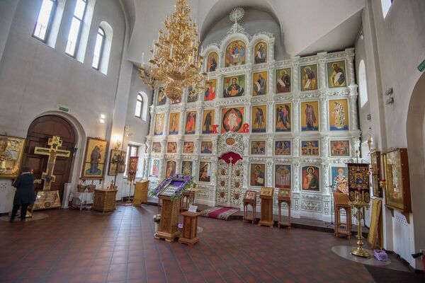 Храмовый комплекс в честь Святых Царственных мучеников страстотерпцев. Москва Храмовый комплекс в честь Святых Царственных мучеников страстотерпцев. Москва